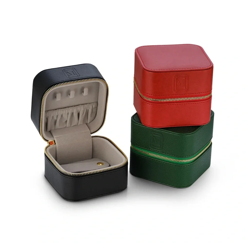MATEO Black Jewelry Case